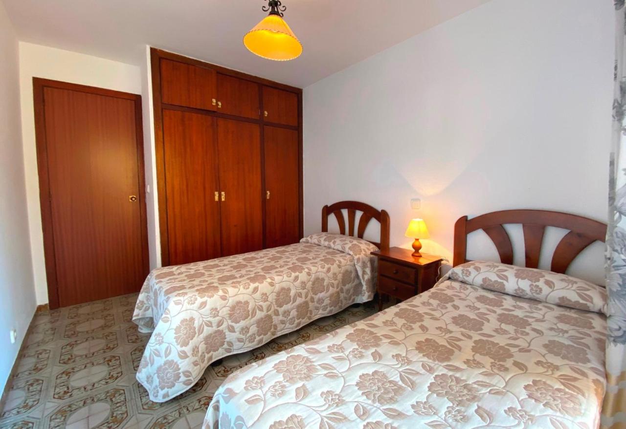 El Pinar Fuente Luminosa Apartment Салоу Екстериор снимка